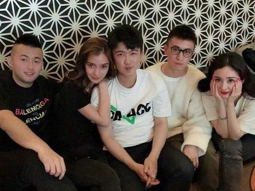 娱乐大咖爆料网站,大咖爆料网站独家爆料,明星幕后故事大公开! 第3张 娱乐大咖爆料网站,大咖爆料网站独家爆料,明星幕后故事大公开! 第3张