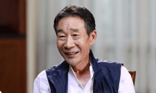 李雪健吃瓜子爆料视频,揭秘娱乐圈幕后趣事
