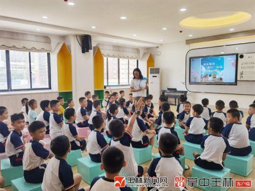 玉林爆料家长视频大全,真实记录家庭教育瞬间 第2张 玉林爆料家长视频大全,真实记录家庭教育瞬间 第2张