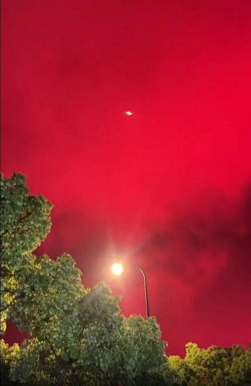 红色天空在线观看,在线重温革命岁月的壮丽史诗  第3张